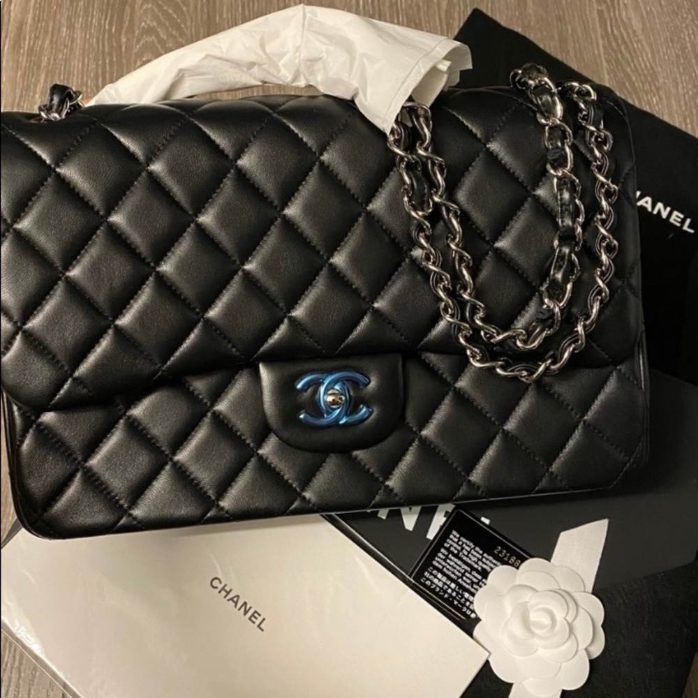 RESERVED FOR POSHER - Chanel Classic Flap, large - excellent condition